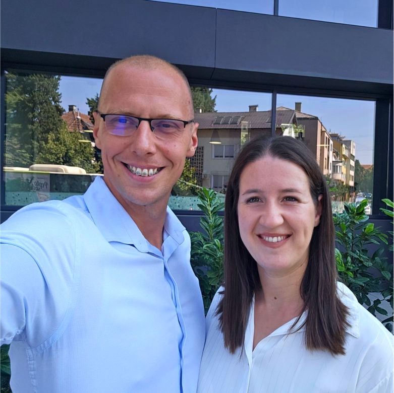 background_right_9_resp